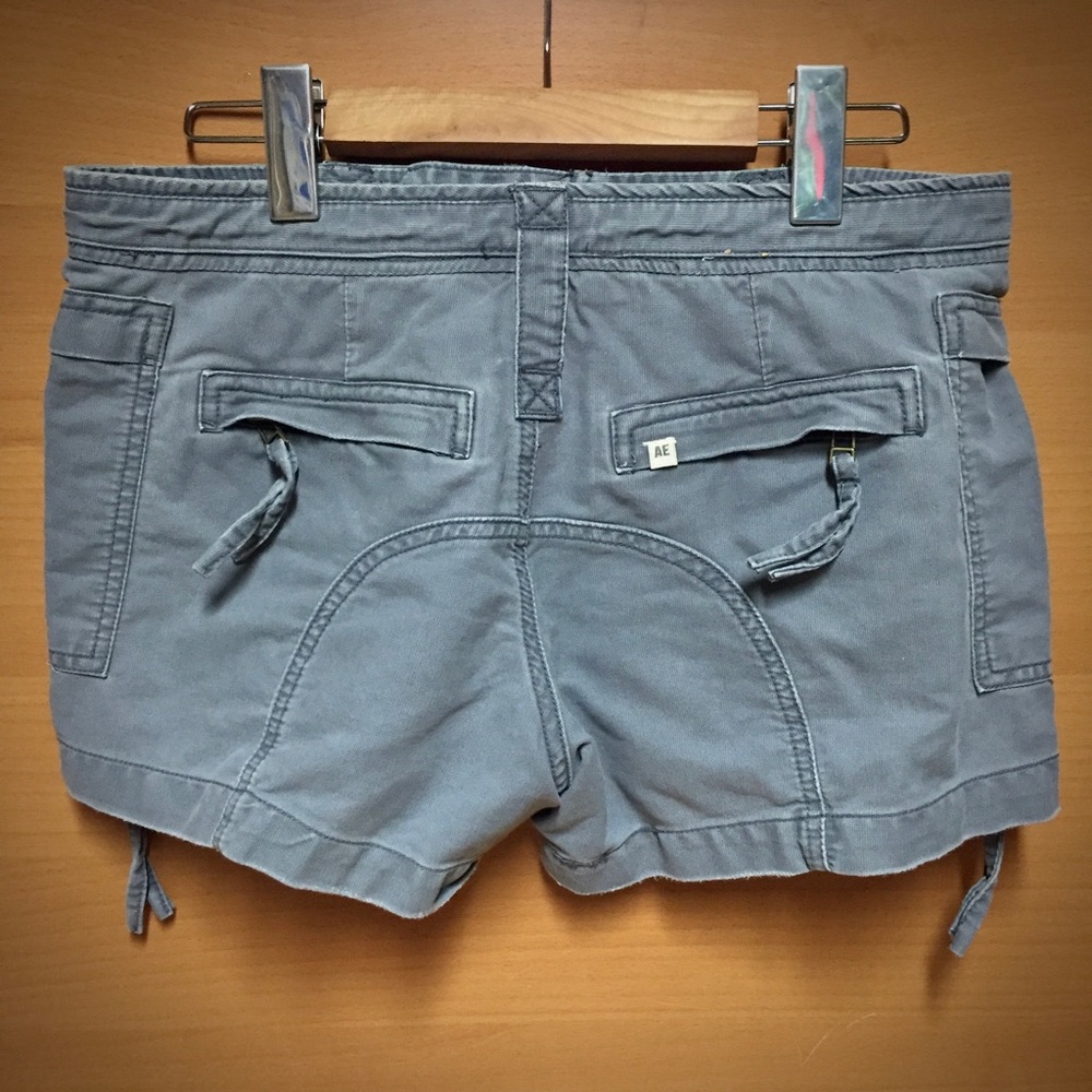 American Eagle cargo shorts like new